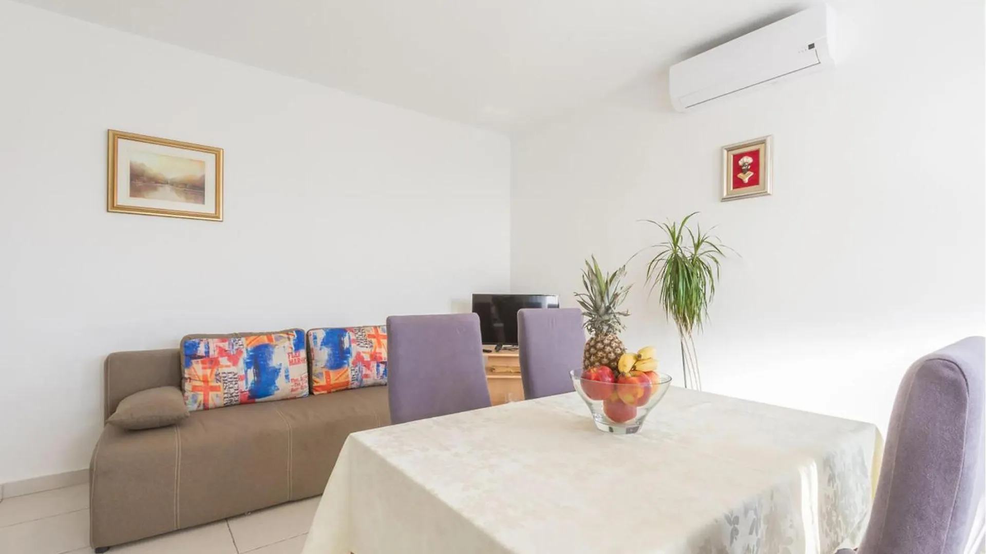 Awesome Apartment In Novi Vinodolski With House Sea View 0*,